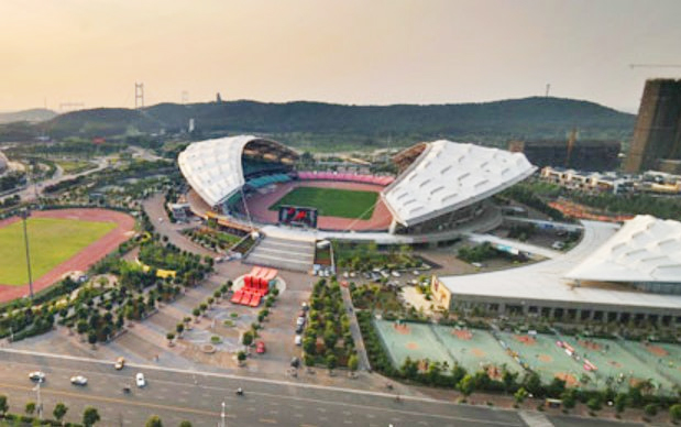 山绿工程 江阴体育馆玻璃贴膜